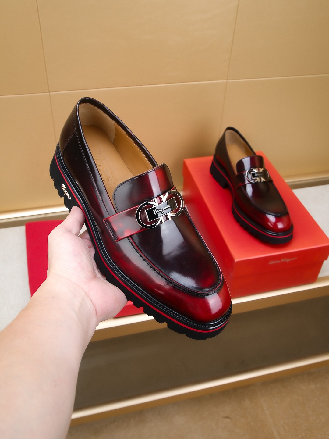 Ferragamo Men's Leather Loafers - High-Quality, Handmade, and Stylish 4 a1742520449020 1734