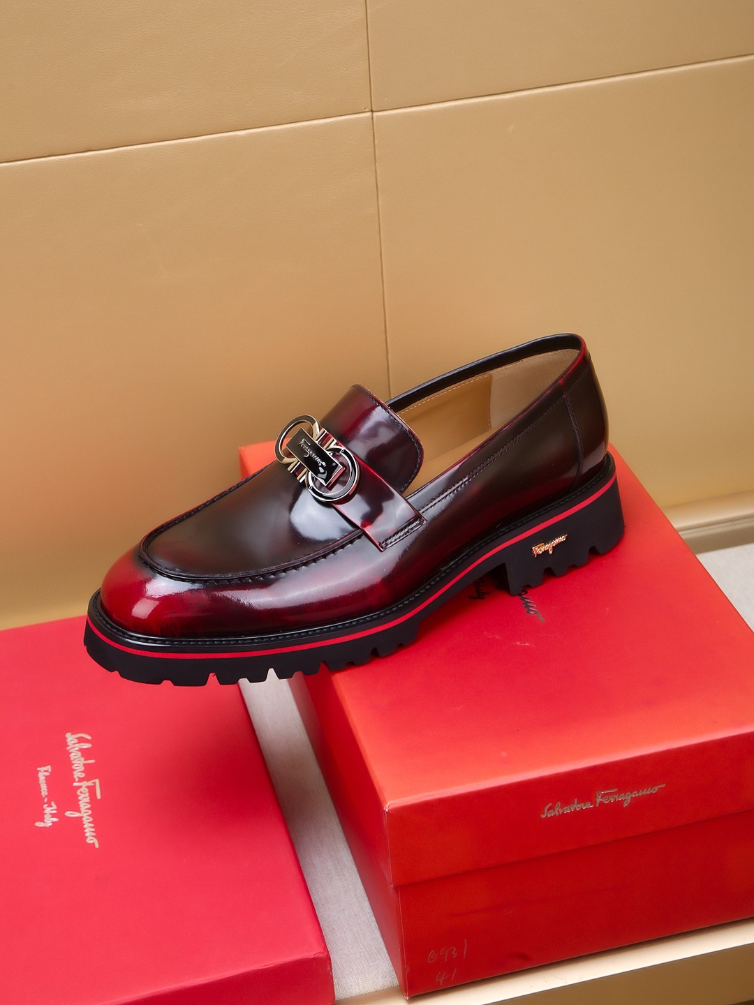 Ferragamo Men's Leather Loafers - High-Quality, Handmade, and Stylish 7 a1742520449122 7647