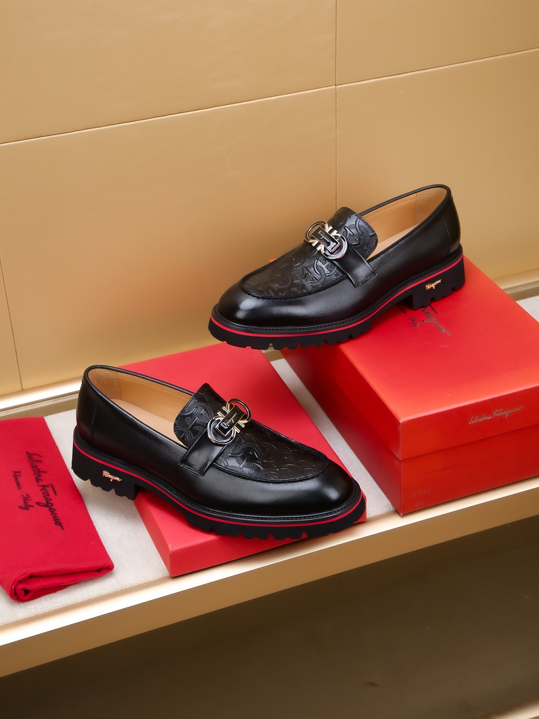 Salvatore Ferragamo Men's Leather Loafers With Embossed Detailing 5 a1742520599674 7885