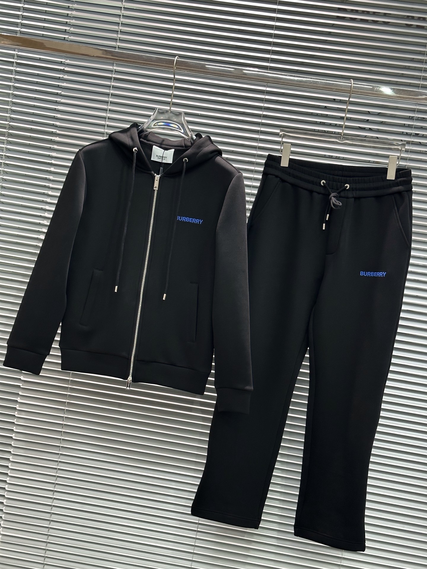 2꯭0꯭2꯭5秋冬上新 原⌚️高版本 套装SIZE：M～3XLEEE6