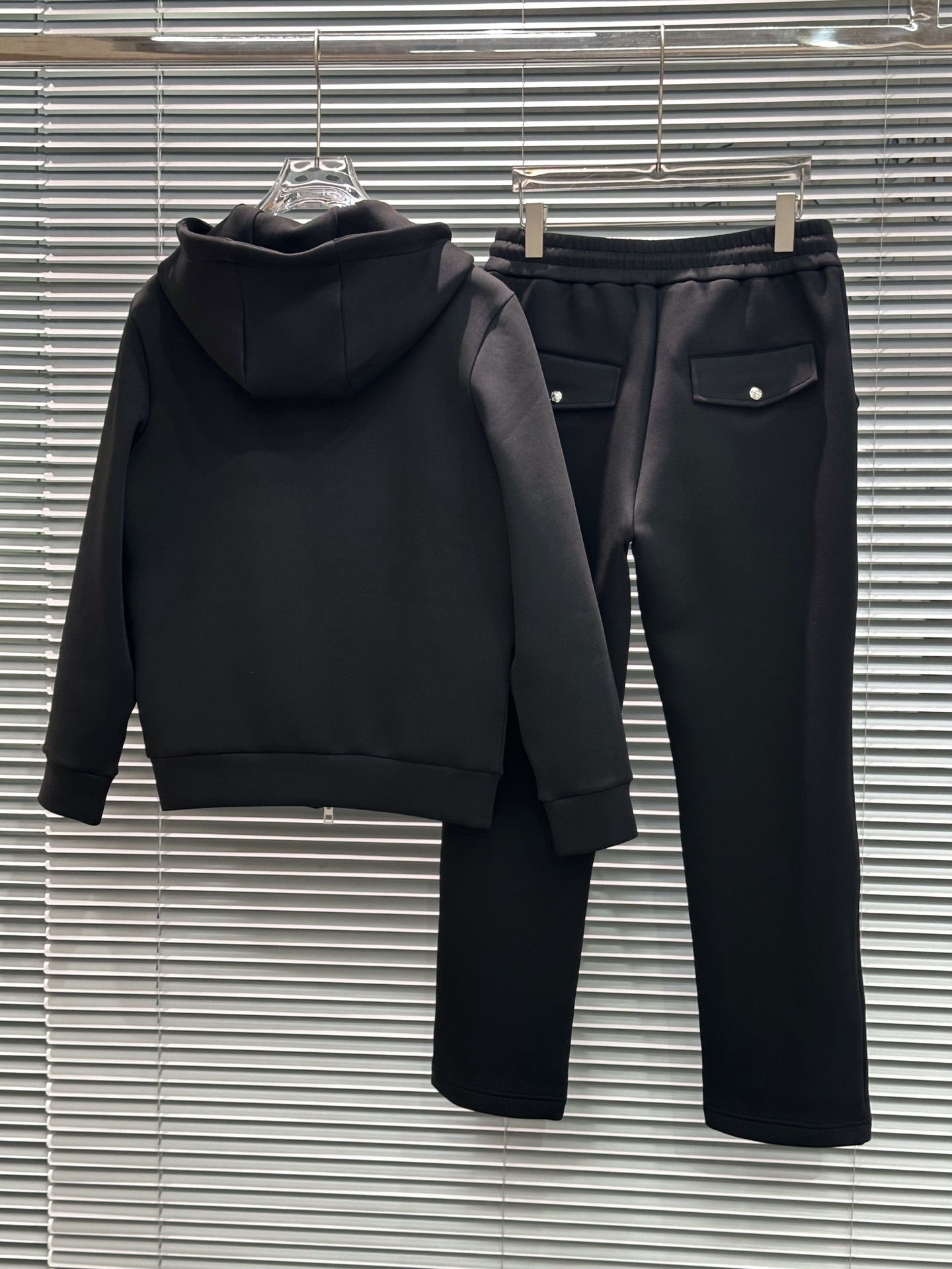 2꯭0꯭2꯭5秋冬上新 原⌚️高版本 套装SIZE：M～3XLEEE6