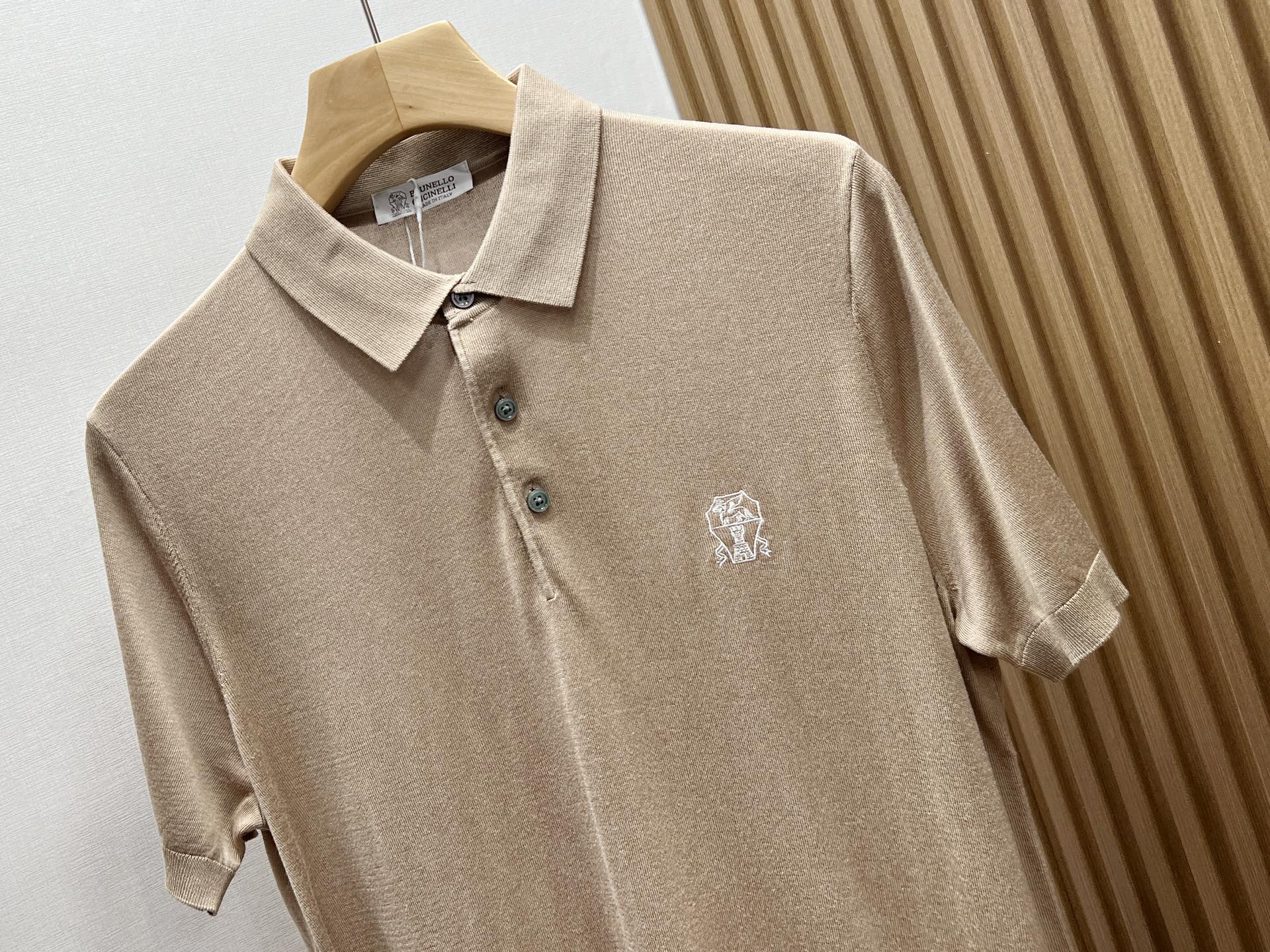 bc 2026春夏新款 桑蚕丝混纺男士针织短袖衫！采用10%蚕丝+90％莱赛尔天丝混纺质感与纹理非常柔软