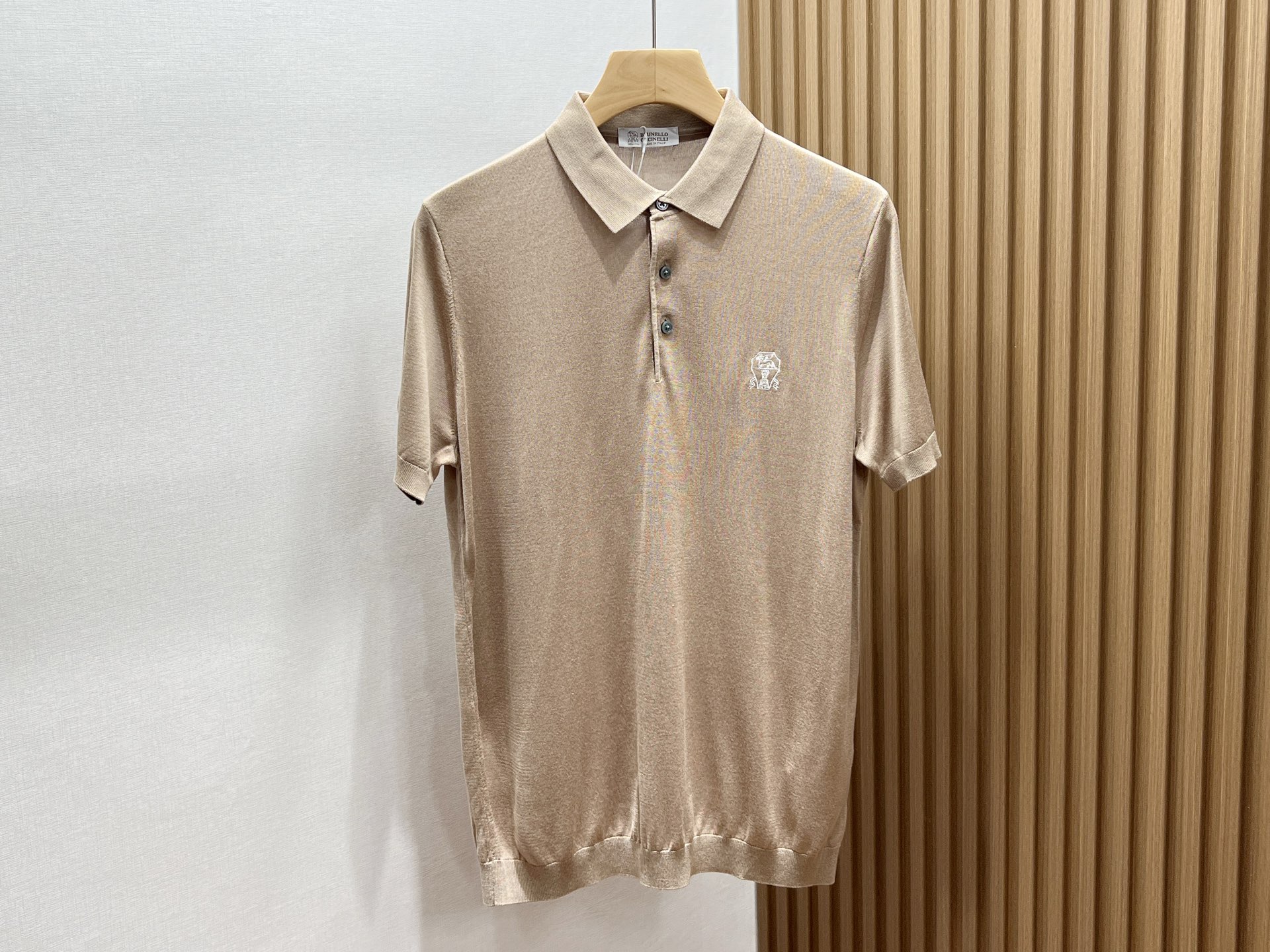 bc 2026春夏新款 桑蚕丝混纺男士针织短袖衫！采用10%蚕丝+90％莱赛尔天丝混纺质感与纹理非常柔软