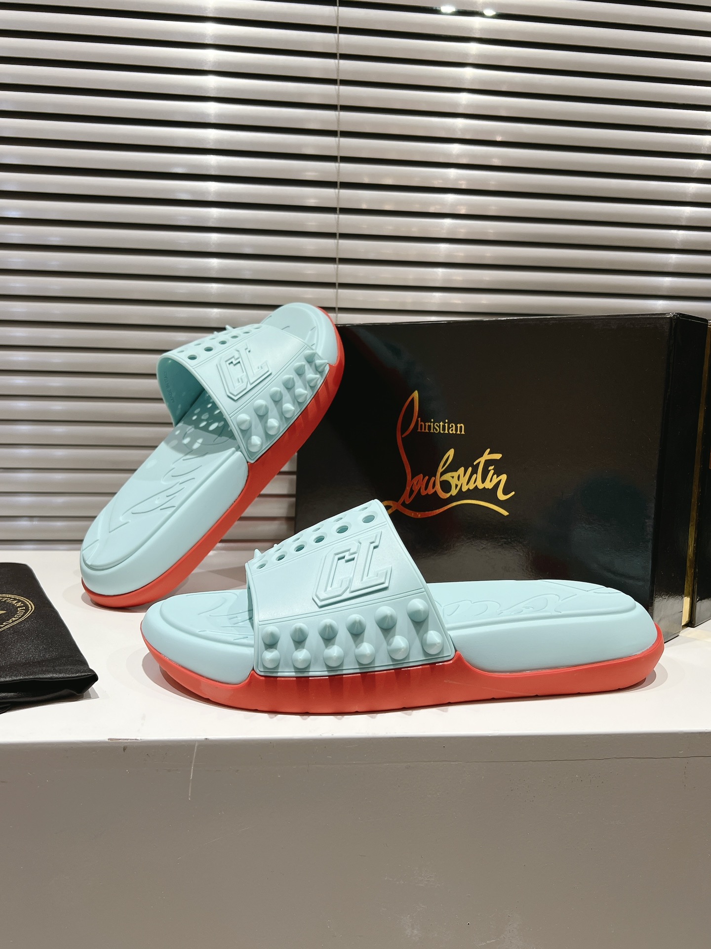 Customize CL Varsity Slipper with Black Box Note for Top-level 2024ss. - 图片 3