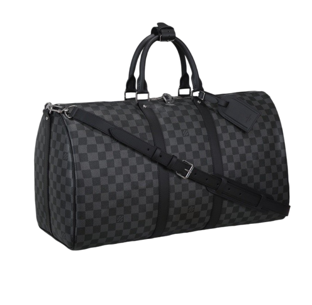 图片[2]-零售💰380 LOUIS VUITTON 路易威登nKeepall 棋盘格旅行包n采用damier graphite帆布制成 大小为手提行李尺寸 特有浑圆的皮革手柄和可调整 可脱卸的肩带 肩带上的垫肩使携带更加舒适 特殊涂层帆布 天然牛皮饰边 棉纺织衬里 大容量设计 随身上机行李尺寸 可拆卸皮革铭牌 银色金属饰件n尺寸：45*20*27cm 编码：by3936080-运动鞋