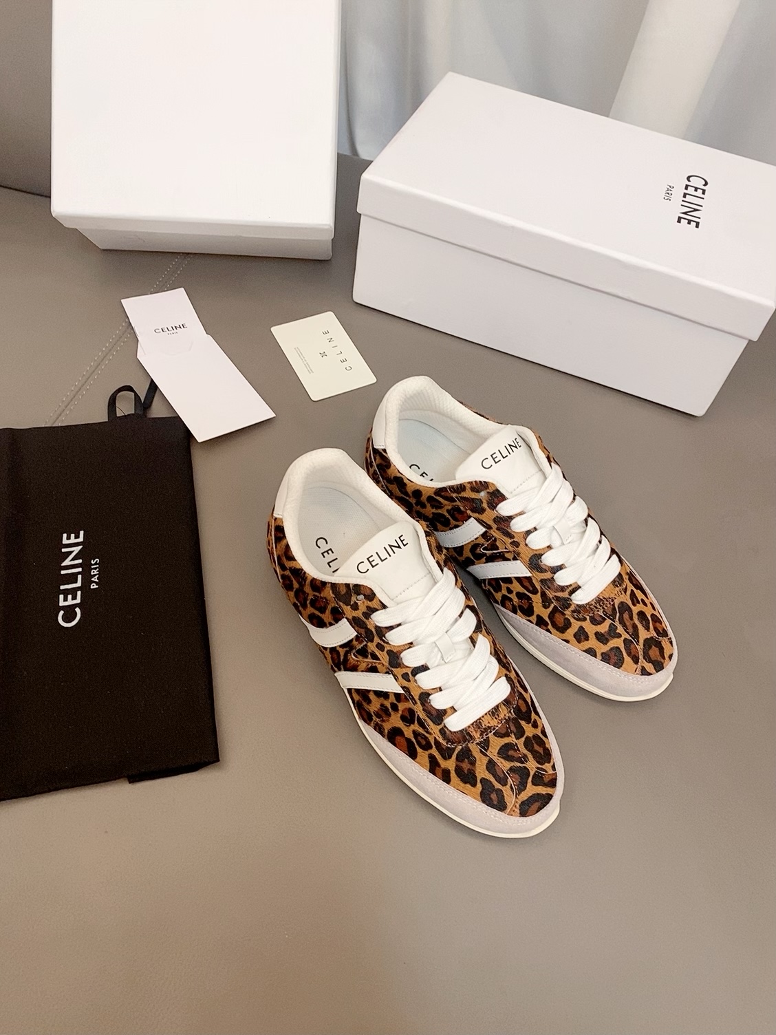 NO:238396,Celine 25 is available for new spring, casual shoes/sports shoes, celine, sneakers19860909赛琳25早春上新啦,休闲鞋/运动鞋,celine,sneakers,Women's Shoes