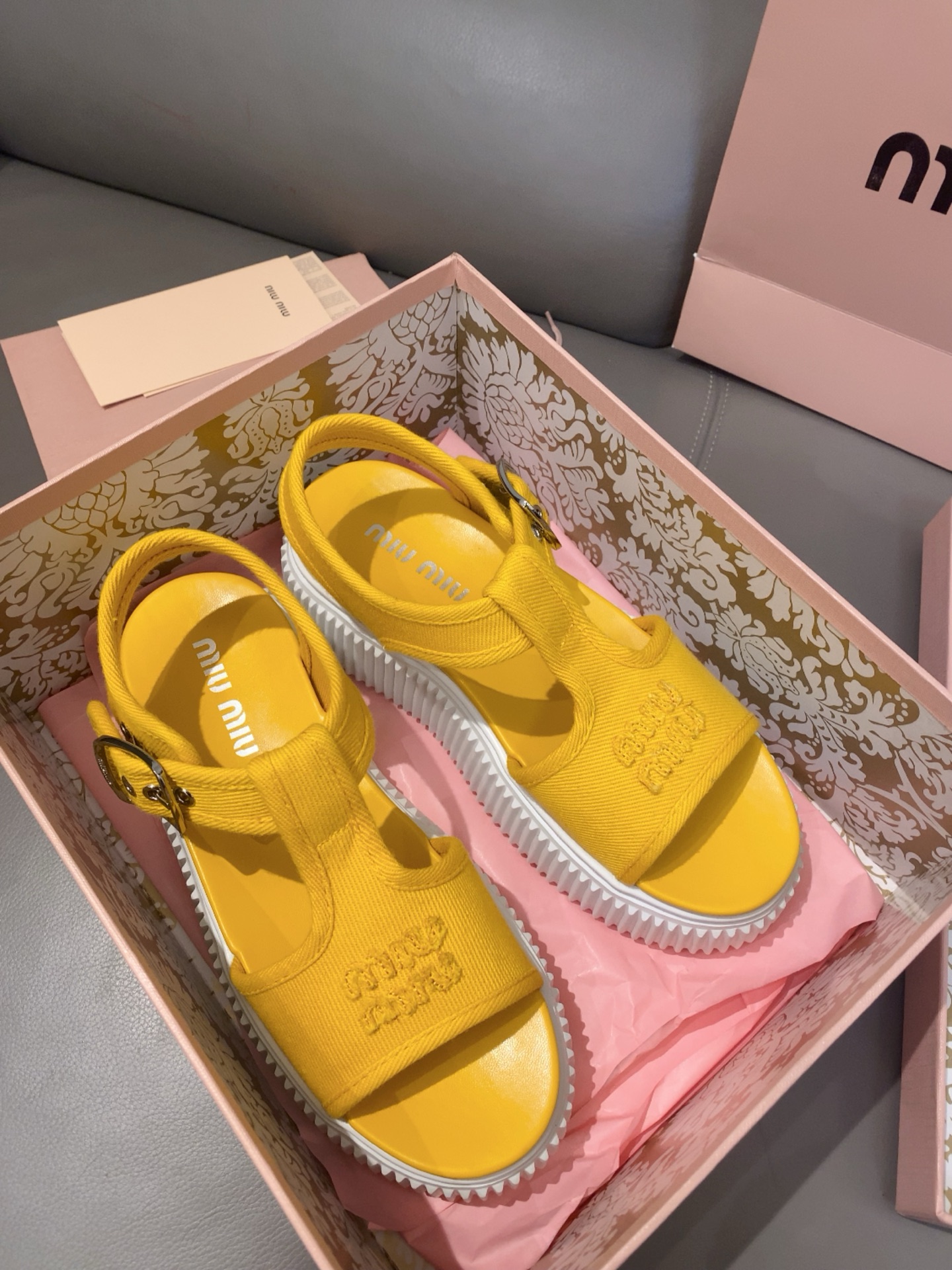 NO:265471,25miuniu is available in spring and summer, sandals, miumiu, sandals1986090925miuniu春夏上新啦,凉鞋,miumiu,sandals,Women's Shoes