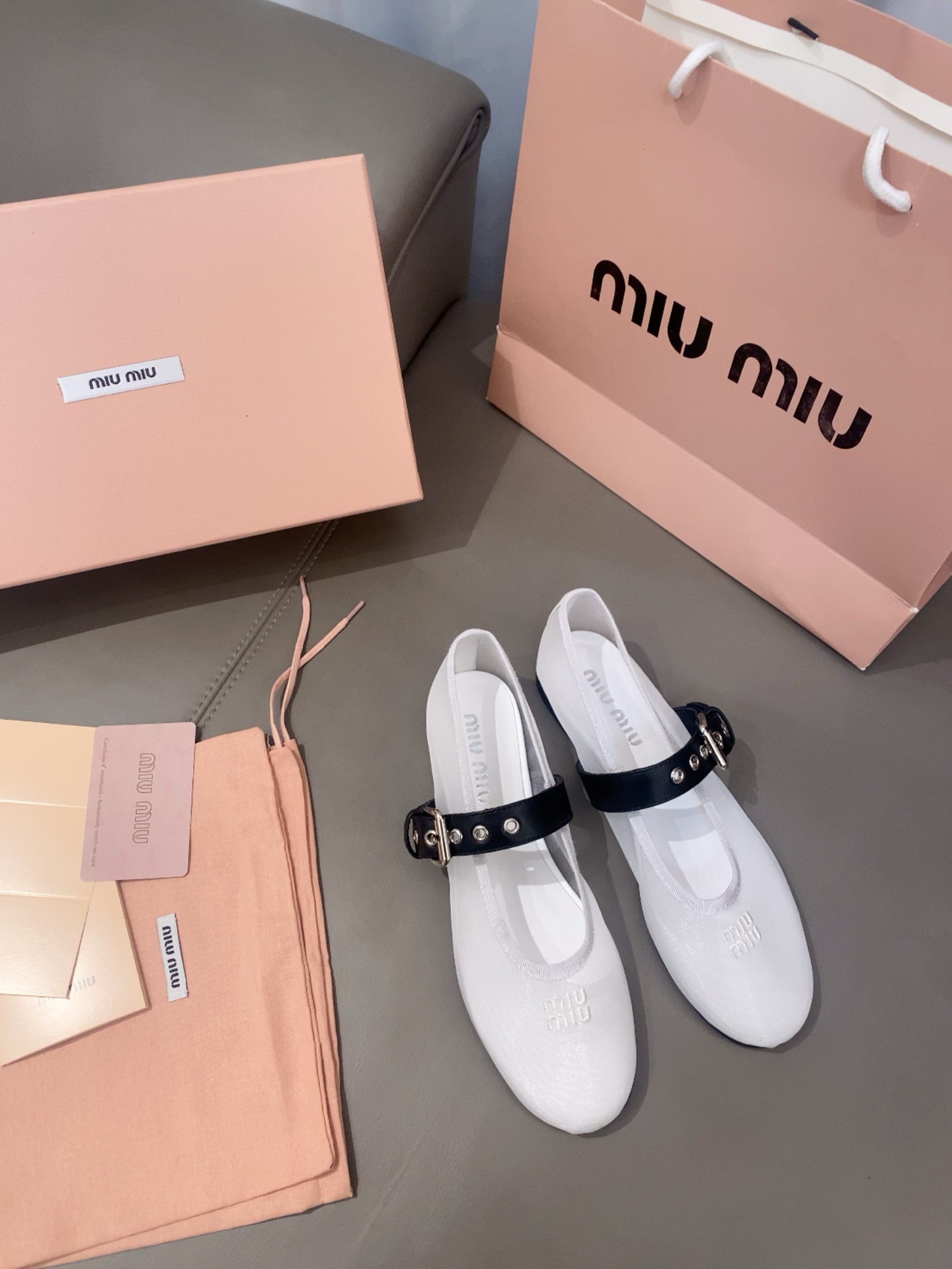 NO:265464,25miumiu Spring and Summer New Number 35-40, Ballet Shoes, Miumiu1986090925miumiu春夏上新啦码数35-40,芭蕾舞鞋,miumiu,Women's Shoes