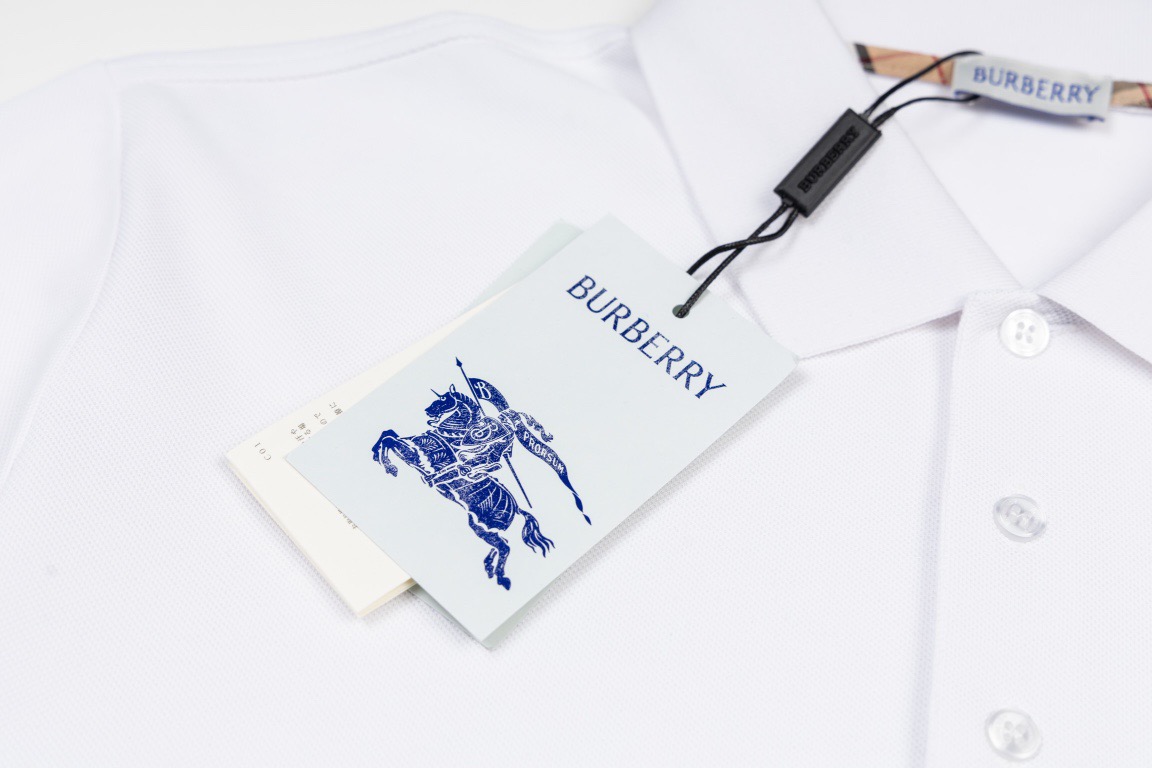 Burbberry七夕限定心形字母 B 图案polo衫 黑色 白色-莆田鞋,莆田鞋货源,高仿鞋,高仿鞋货源,安福档口,莆田高仿鞋,莆田鞋批发,高仿鞋批发,莆田高仿运动鞋,高仿运动鞋,莆田运动鞋 Burbberry七夕限定心形字母 B 图案polo衫 黑色 白色