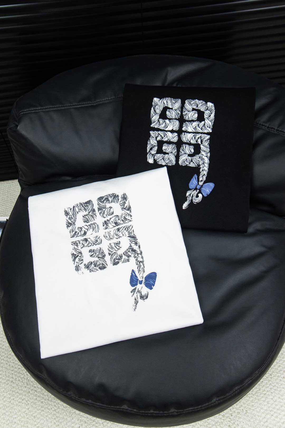 Givenchy’s New 4G Braid T-shirt: Luxury Style Statement in Black & White