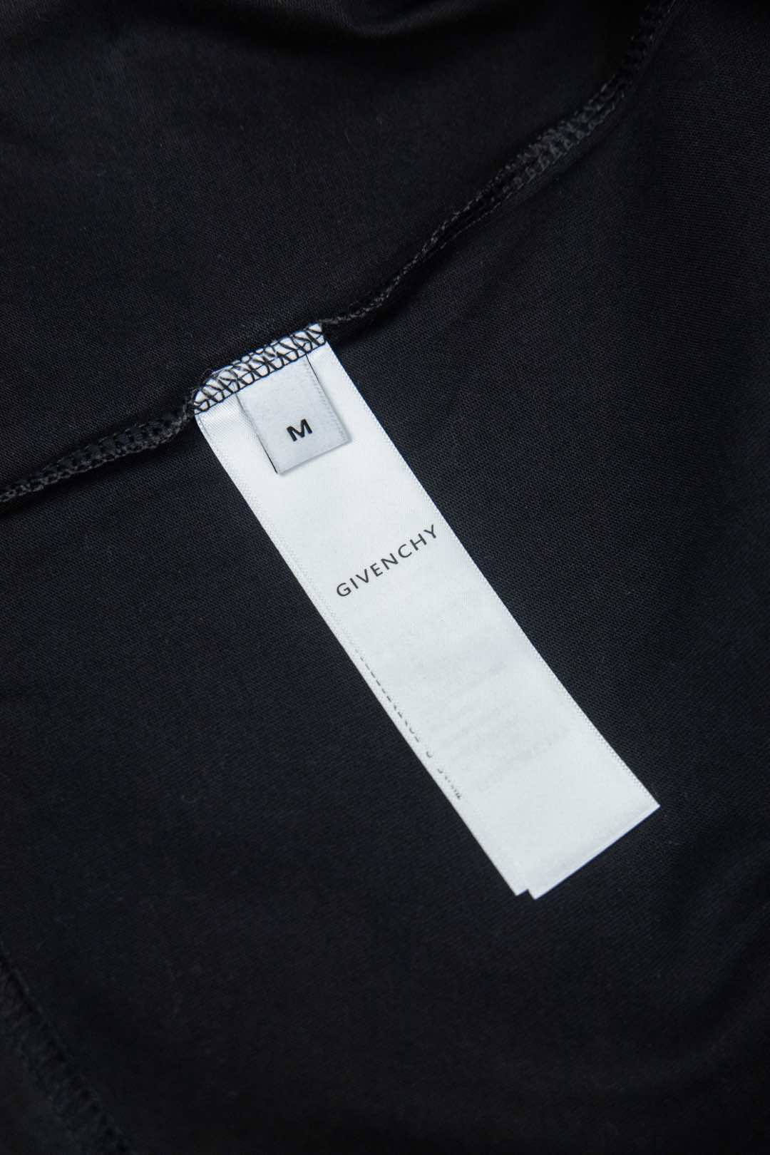 Givenchy and Vanhish New Letter Short Sleeve T-shirt: Luxury Fashion Statement in Black - 图片 9