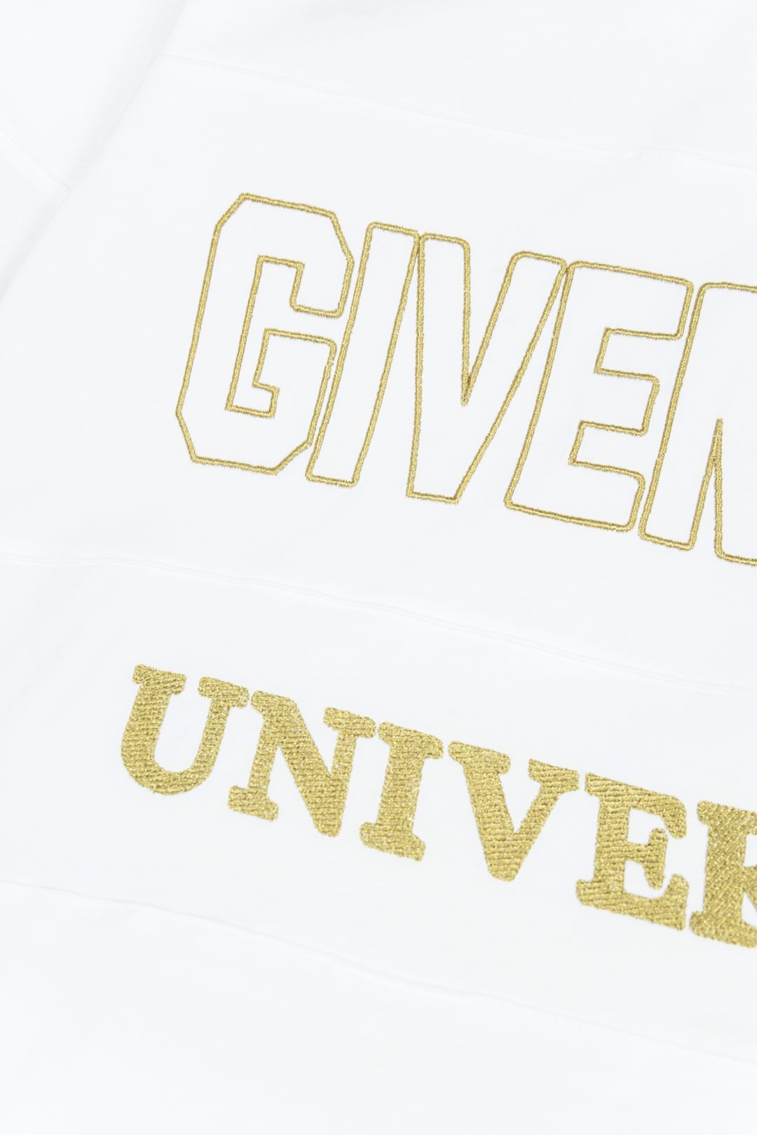 Givenchy Vanhish Embroidery T-shirt: Luxury Artwork in Fashion - 图片 7