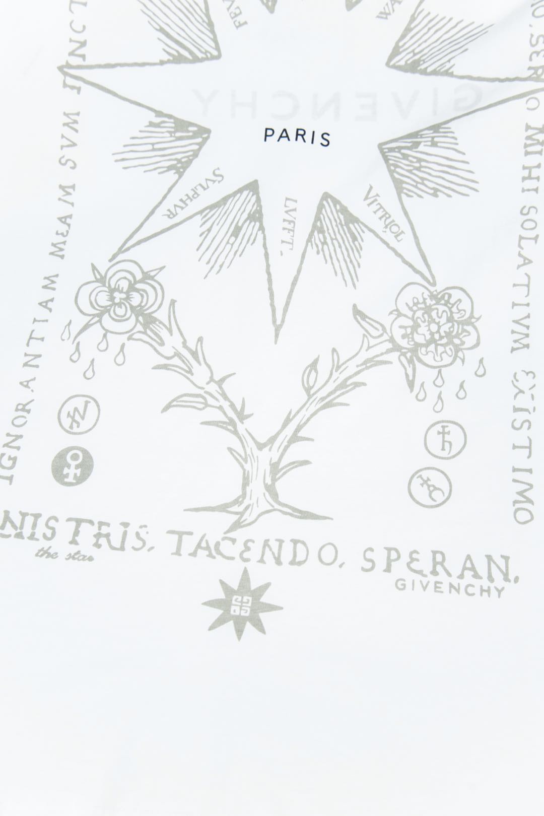 Givenchy Tarot T-shirt: Luxury Fashion Icon in Black & White - 图片 7