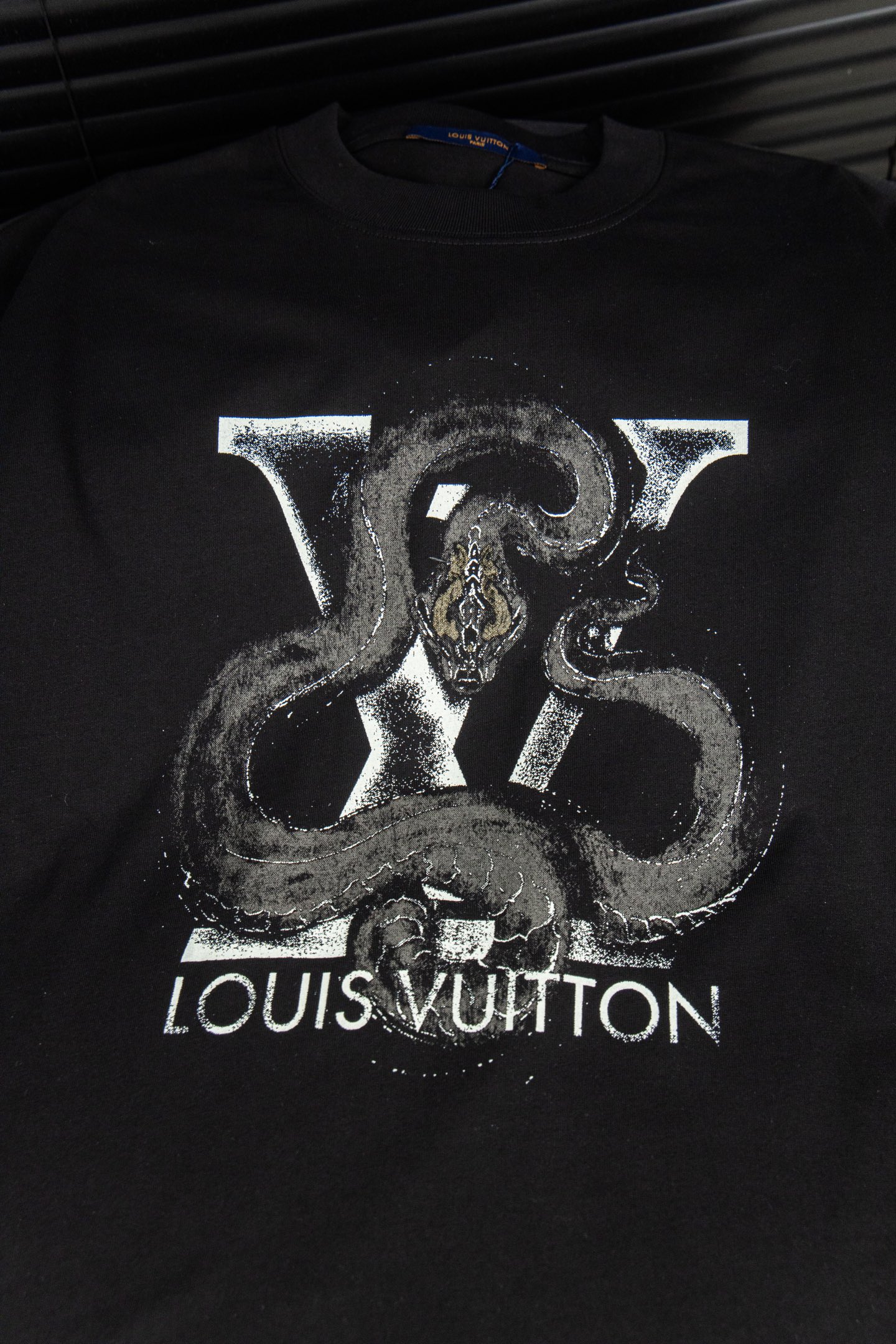 Louis Vuitton/路易威登 2025ss龙年限定圆领短袖黑色 白色 红色