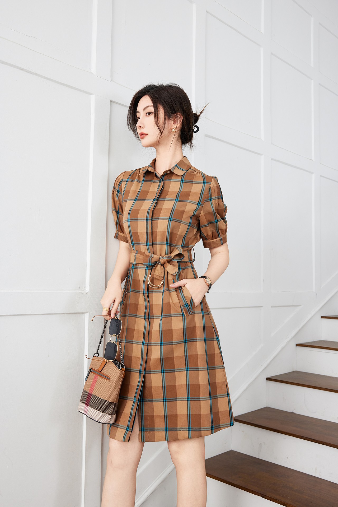 Elegant Plaid Shirt Dress with Belt - Perfect for Summer, Comfortable Cotton