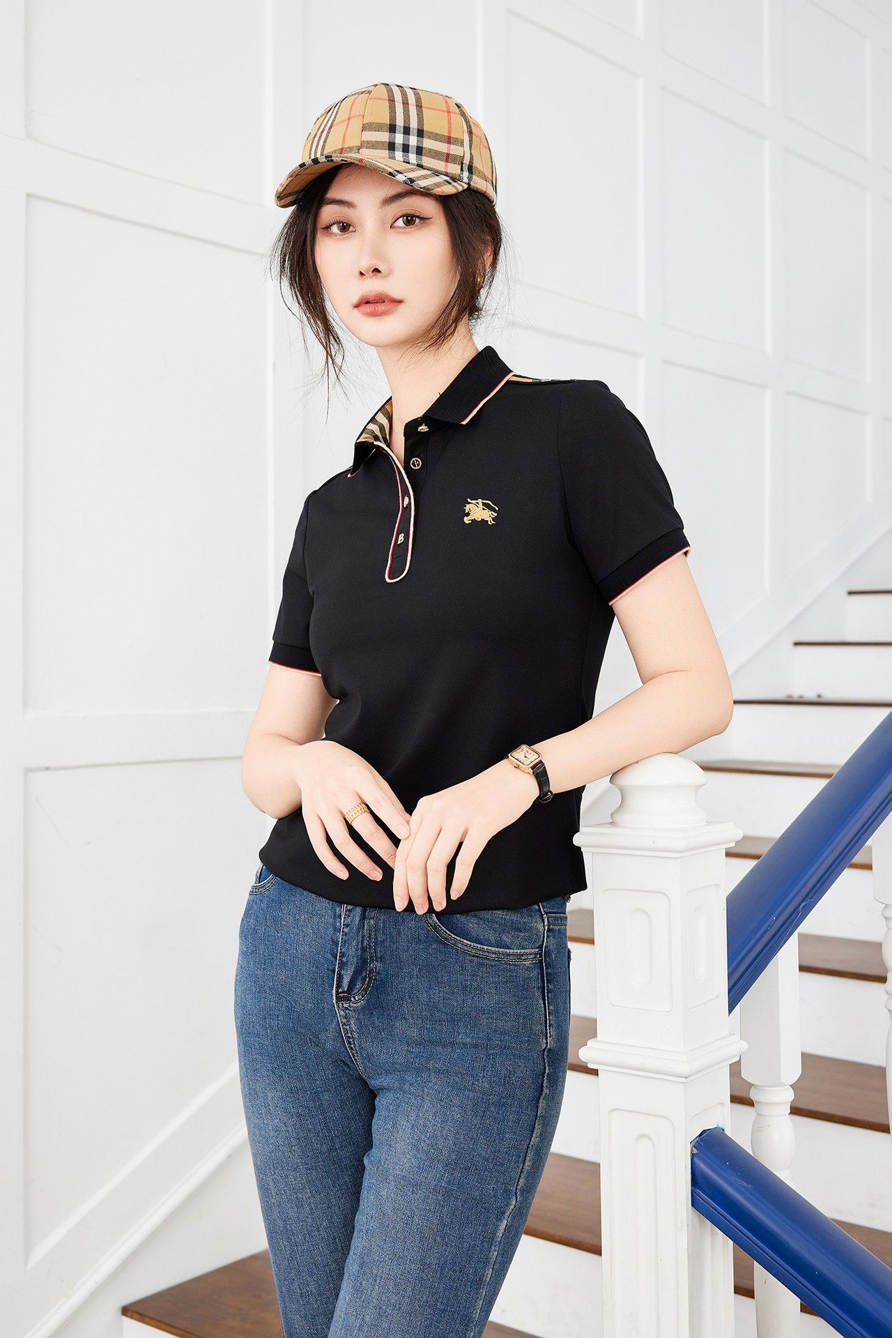 Burberry Women's Classic-Fit Short-Sleeve Polo Shirt - Stylish & Comfortable 4 a1710819307372 8234