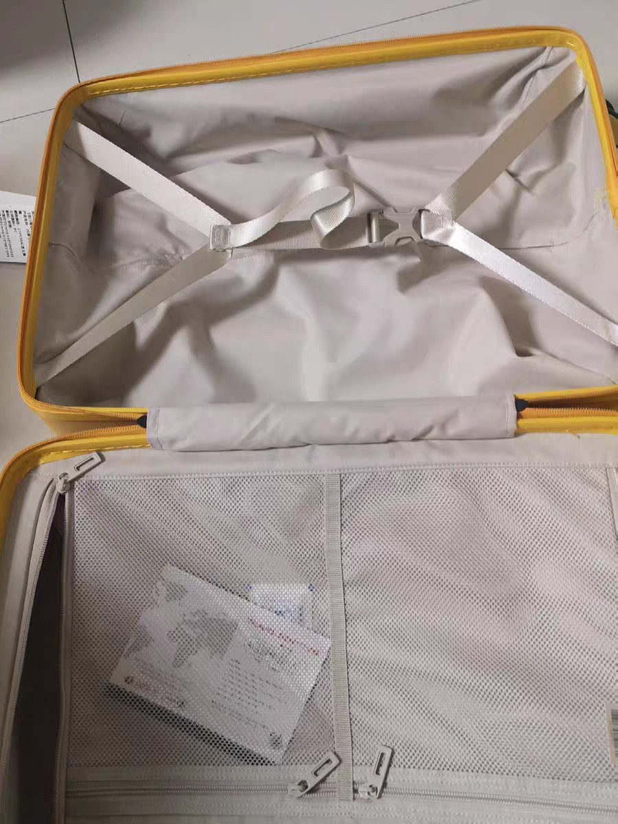 20寸 
24寸 

卡拉羊大容量行李箱CX8109

芝士黄
燕麦灰
