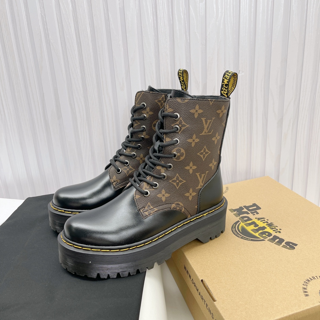 The factory price is 688, Dr Martes, Dr. Martin’s Boots. “Dr” real-skin short boots. Number: 3541。 - 图片 3