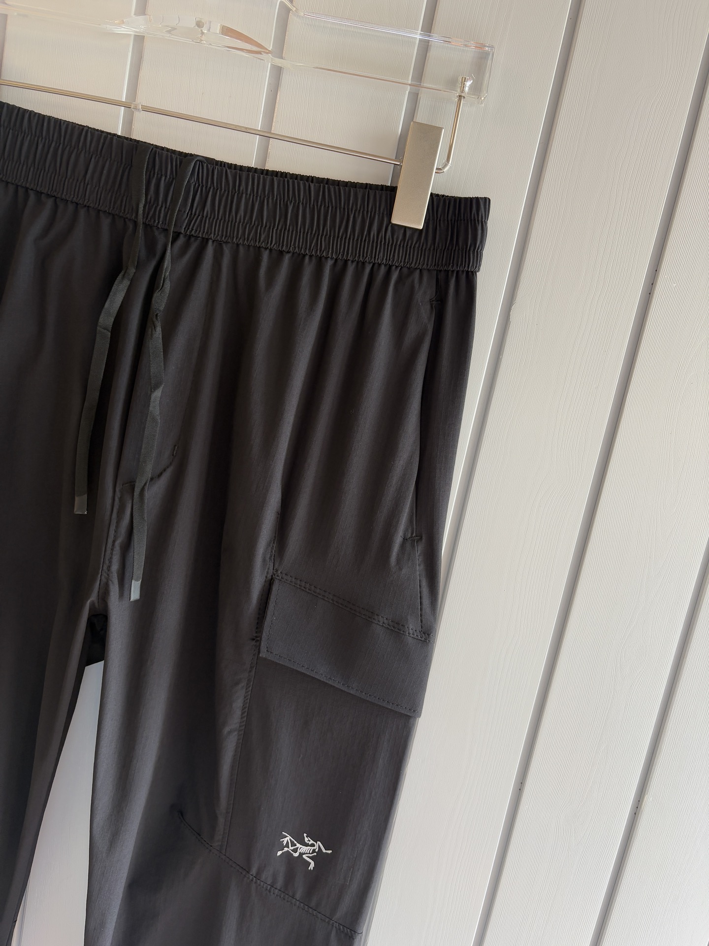 始祖鸟 官网同步 经典户外 工装裤 颜色超级正 海外同步发型 今年流行趋势 进口科技面料 L-4XL