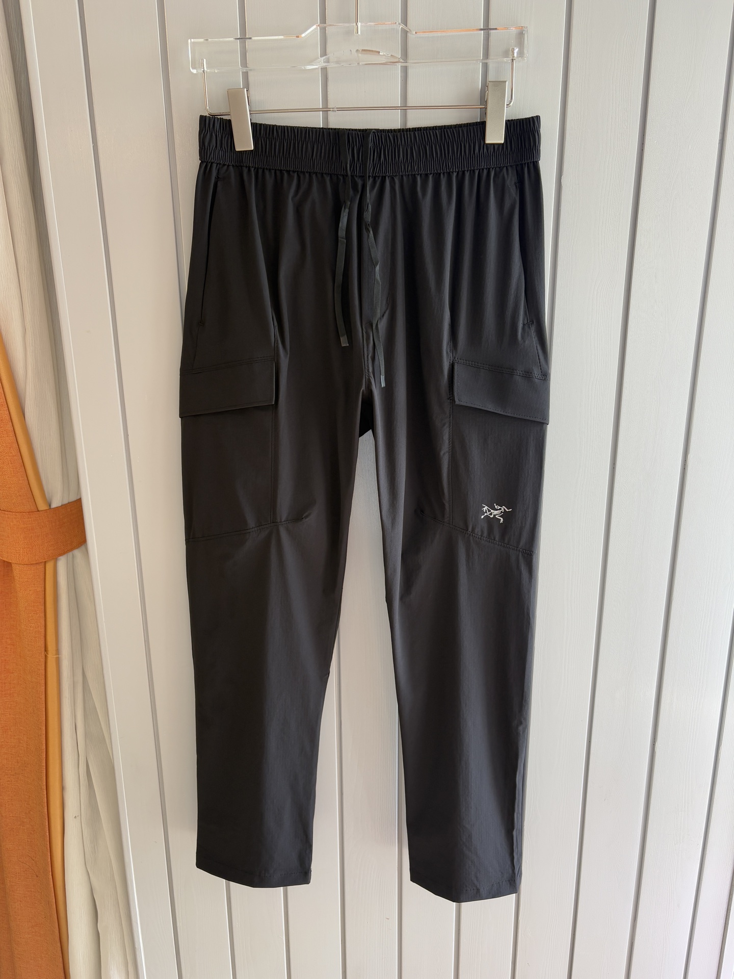 始祖鸟 官网同步 经典户外 工装裤 颜色超级正 海外同步发型 今年流行趋势 进口科技面料 L-4XL