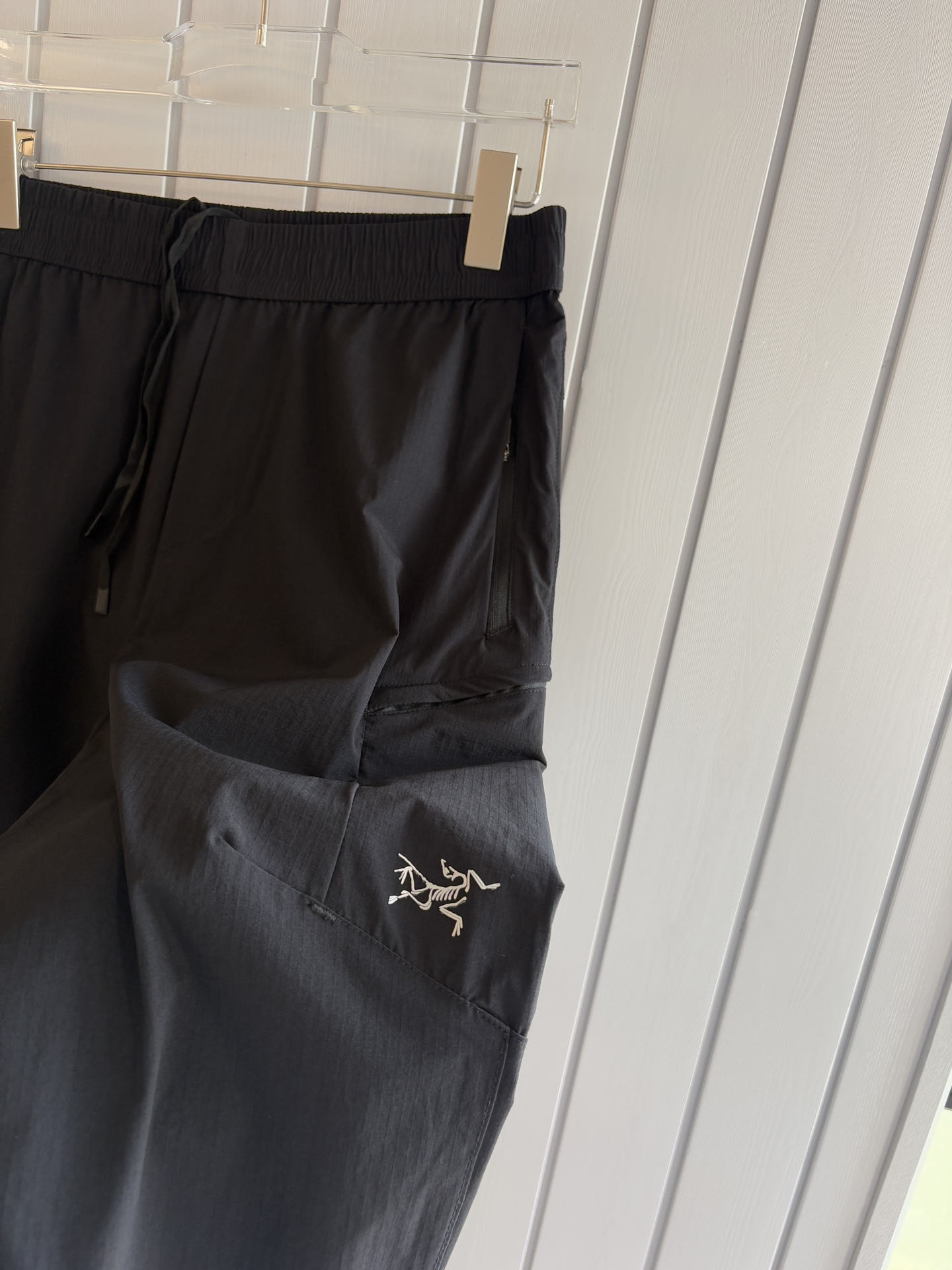 始祖鸟 官网同步 经典户外 工装裤 颜色超级正 海外同步发型 今年流行趋势 进口科技面料 L-4XL