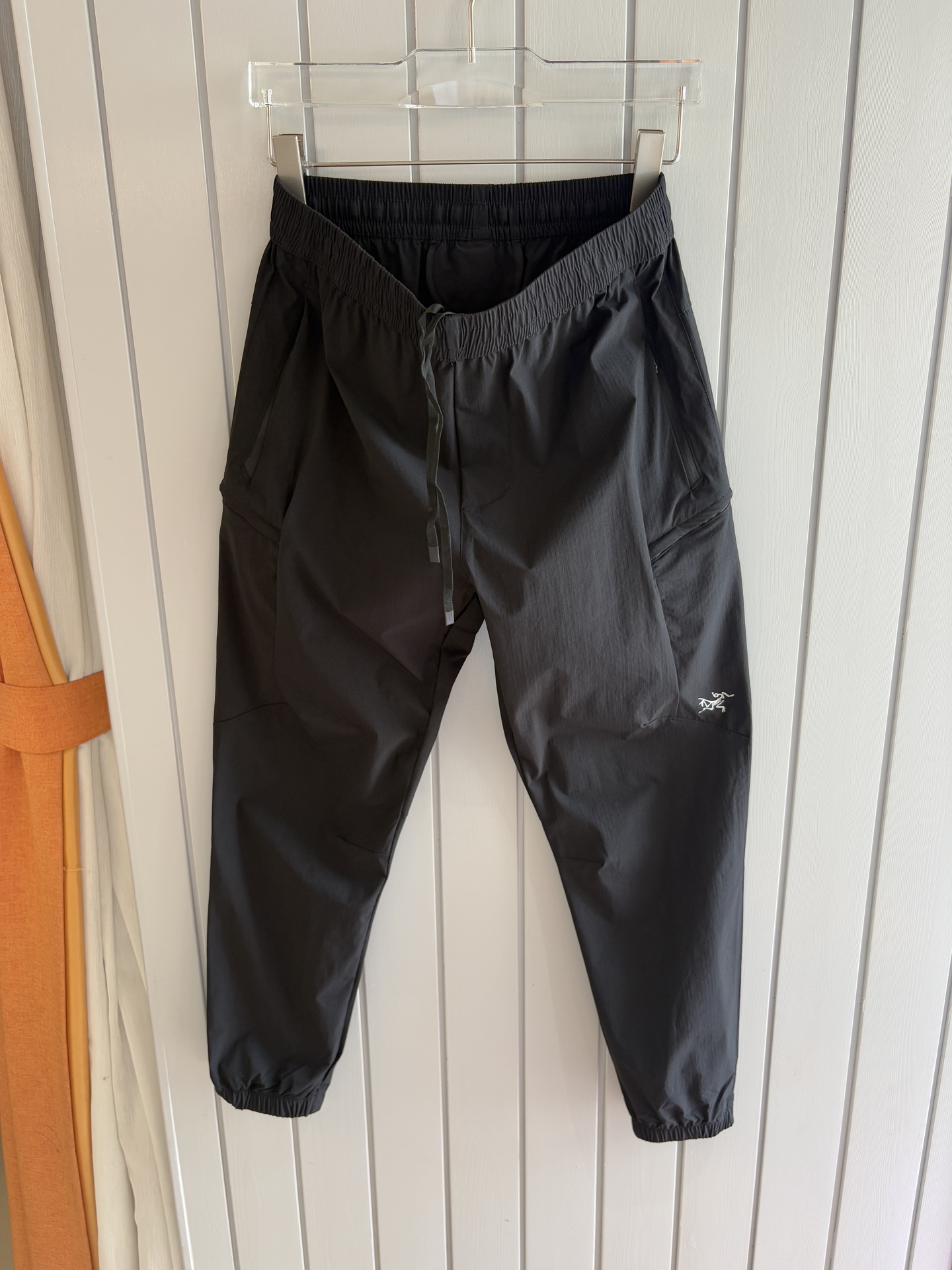 始祖鸟 官网同步 经典户外 工装裤 颜色超级正 海外同步发型 今年流行趋势 进口科技面料 L-4XL