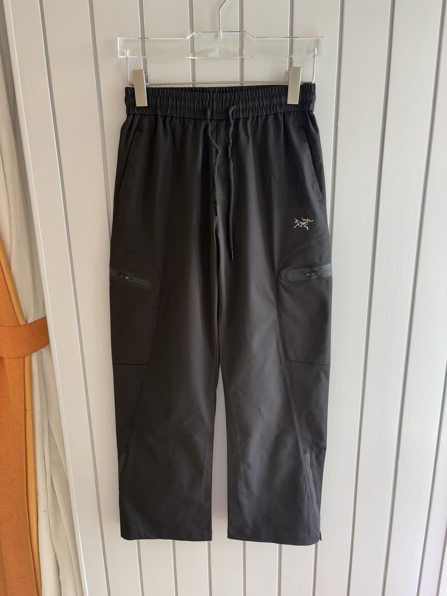 NO:456040,Archaeopteryx official website synchronization classic outdoor work pants super positive color overseas synchronous hairstyles this year's trend import technology fabrics S-XL, arc'teryx,alexander wang19860909始祖鸟 官网同步 经典户外 工装裤 颜色超级正 海外同步发型 今年流行趋势 进口科技面料 S-XL,arc'teryx,alexander wang,Men's clothing