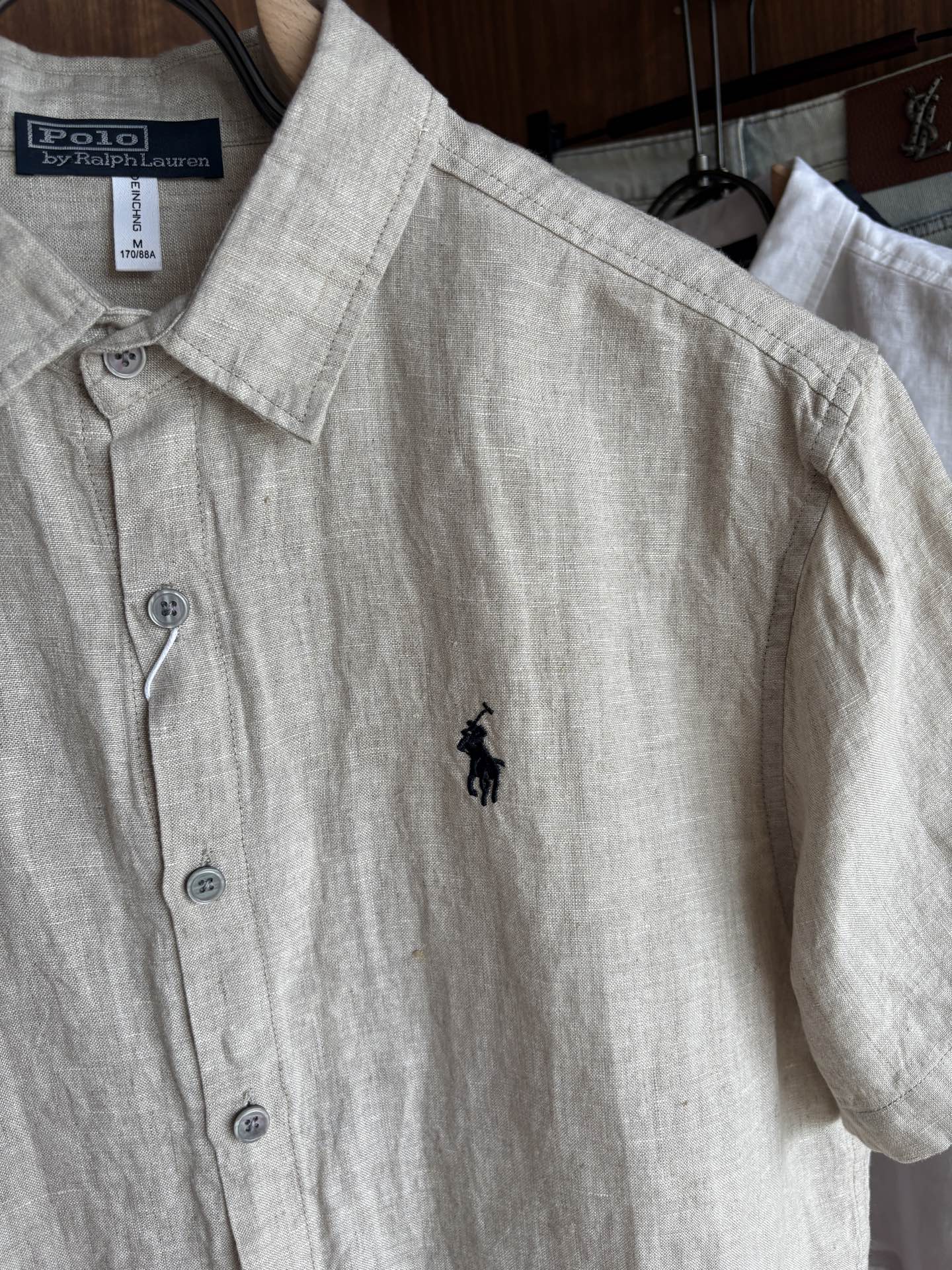 “Raulen’s New 100% Linen Collection: Stylish, Cozy, Light-Skinned. Colors: White, Plaster, Blue.” - 图片 6