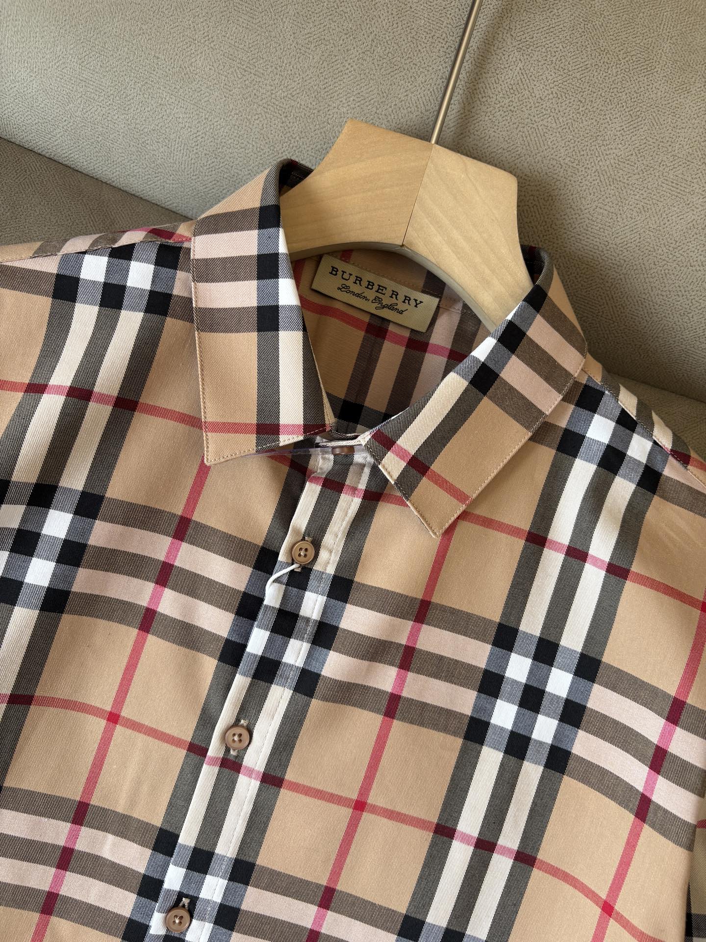 Barbo’s Leisure Shirt: Essential Monolith of the Season, Recommended for P696 Battery - 图片 8