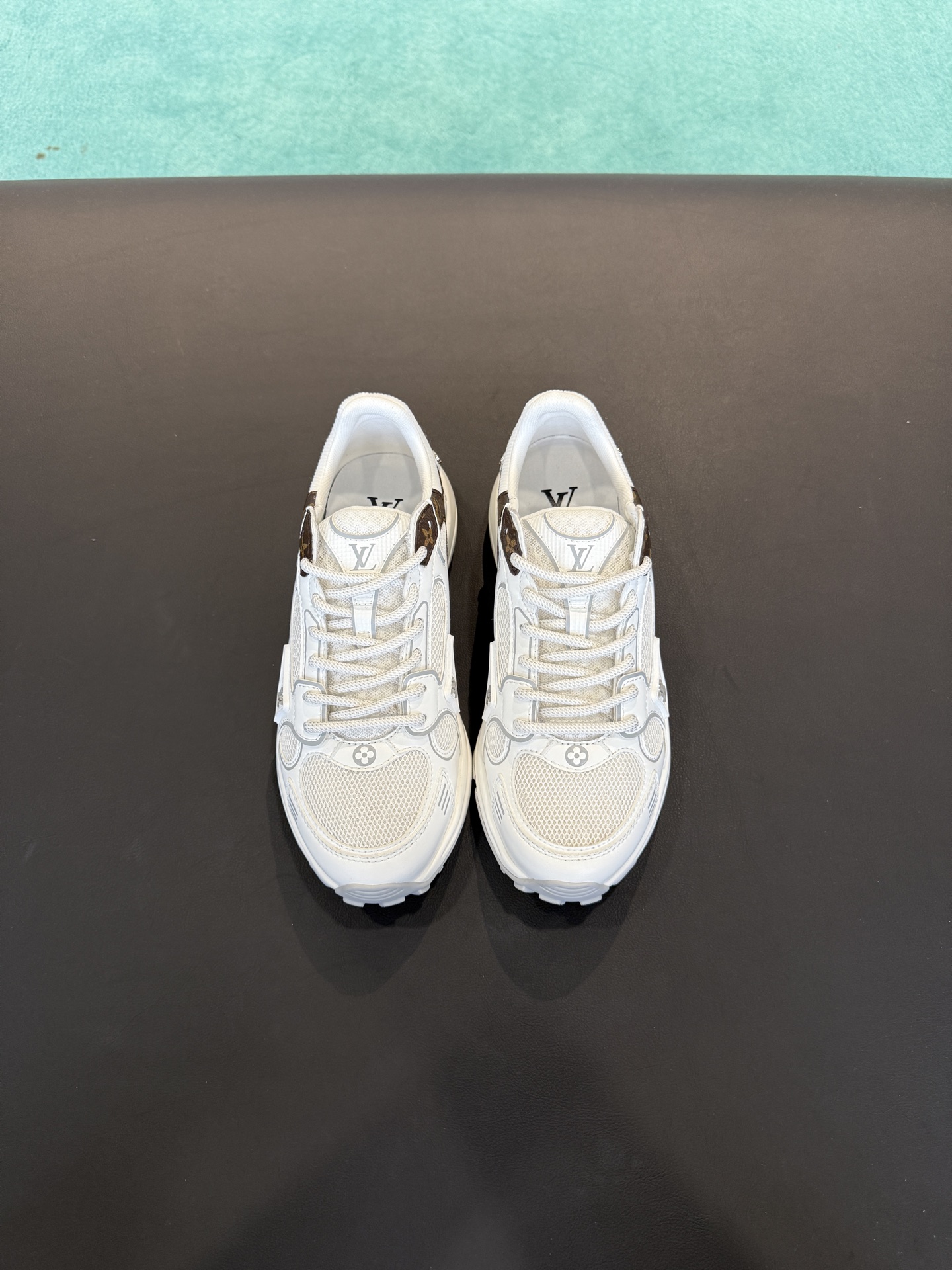 NO:279002,2025L* new real shot 35-44 batches,198609092025L*新款实拍 35-44 批,,Men's shoes