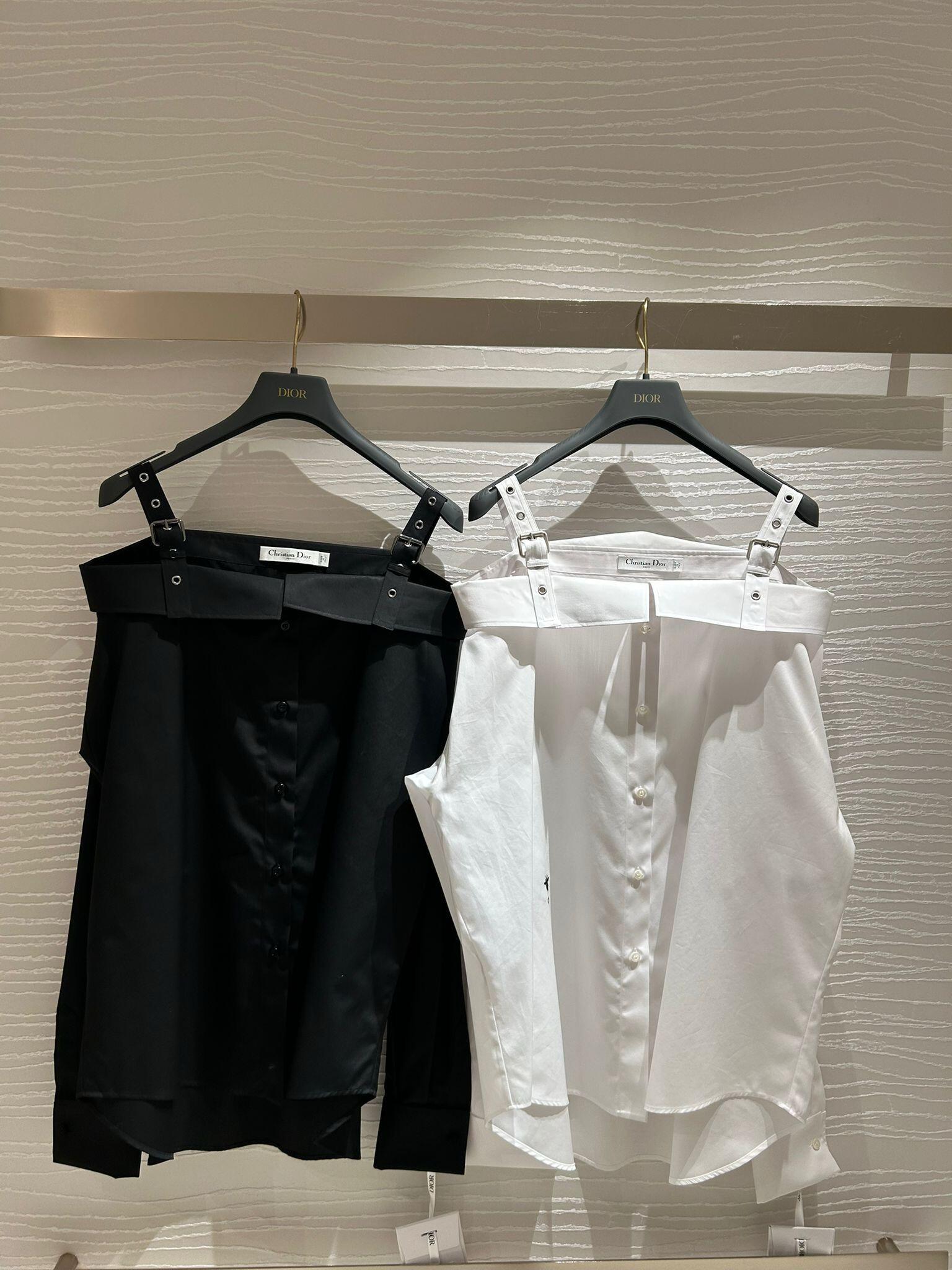 Dior White Off-Shoulder Top with Bee Embroidery - Spring 25 Collection 2 i1743043662030 2269 0 0