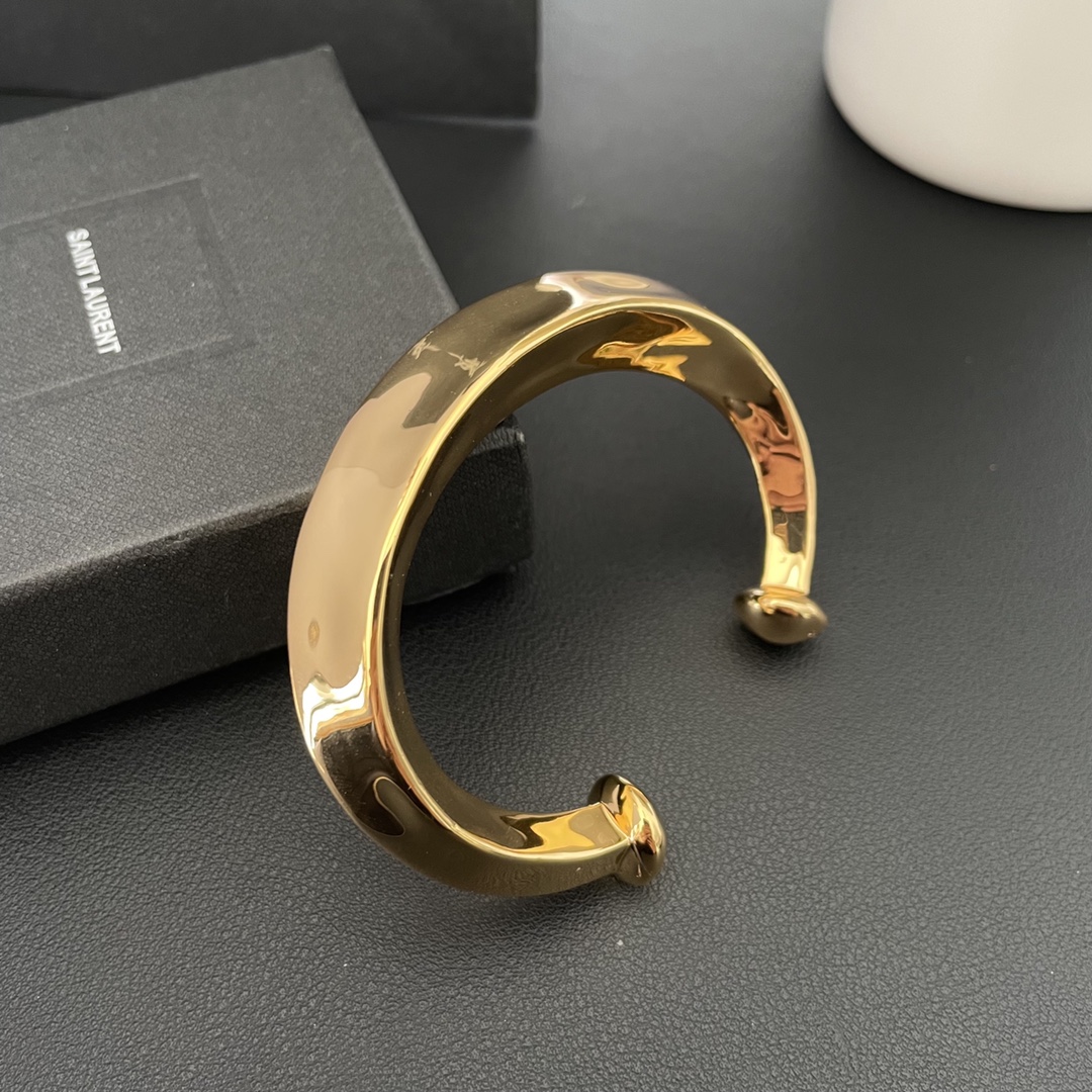 ￼¥363 St. Roland’s retrogent geometrically opening bracelets - 图片 2