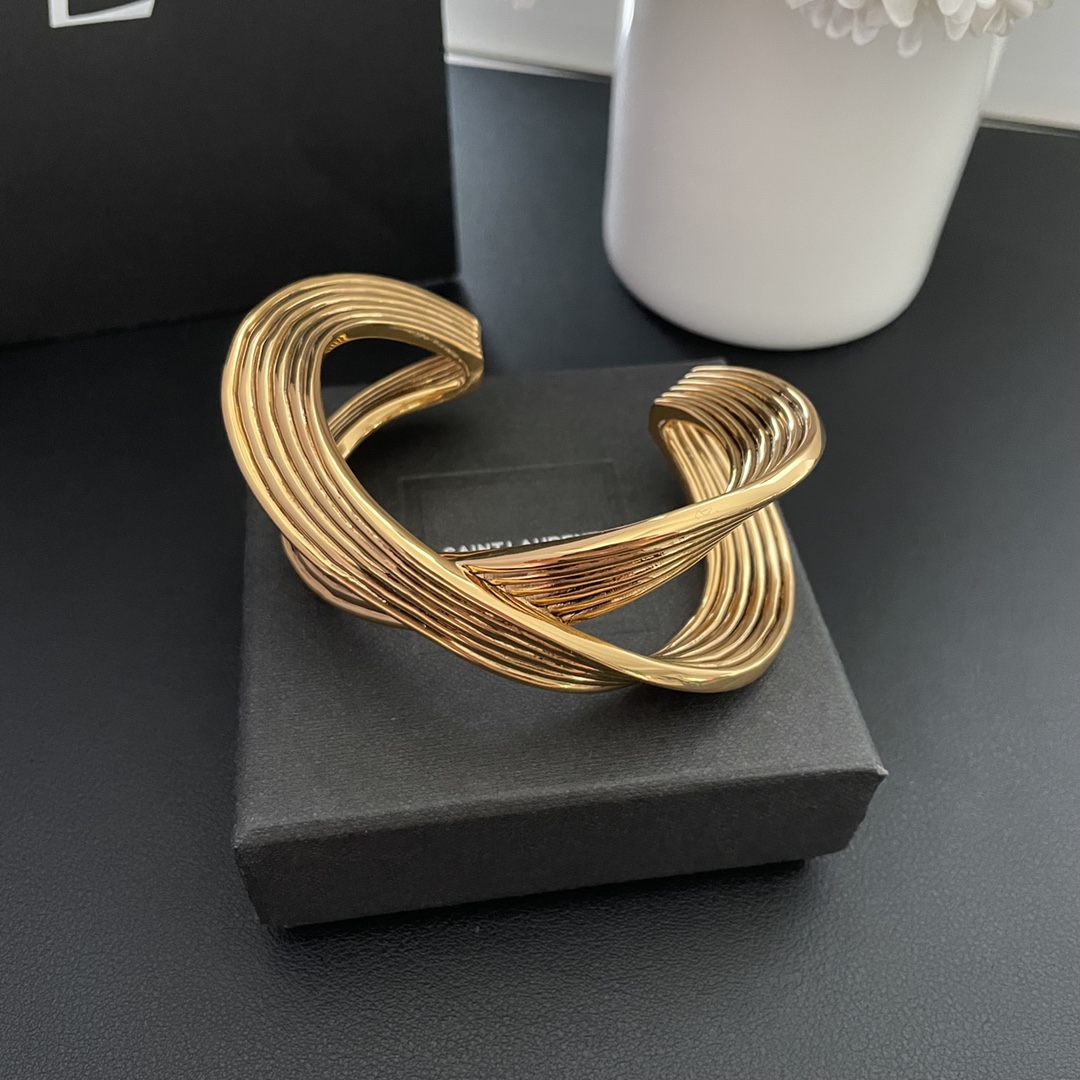 San Roland’s retro-crossing bracelet, one to one - 图片 1