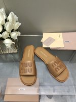 MiuMiu Shoes Half Slippers Weave Cowhide Genuine Leather Lambskin Raffia Sheepskin Straw Woven Spring/Summer Collection