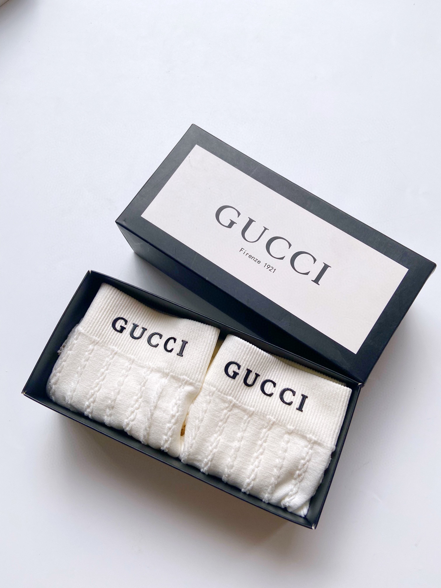 配包装一盒2件均码80-120斤Gucci古琦经典潮牌爆款字母logo超大弹力安全裤二合一设计免去夏季叠