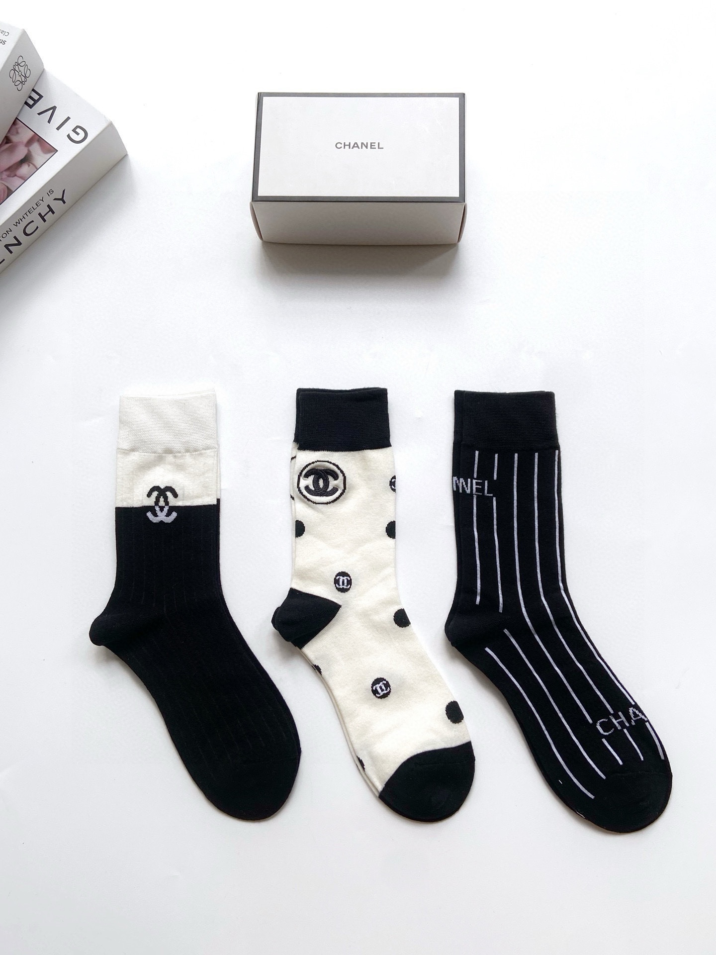 Yupoo Gucci Bags Watches Nike Clothing Jordan Yeezy Balenciaga Shoes
