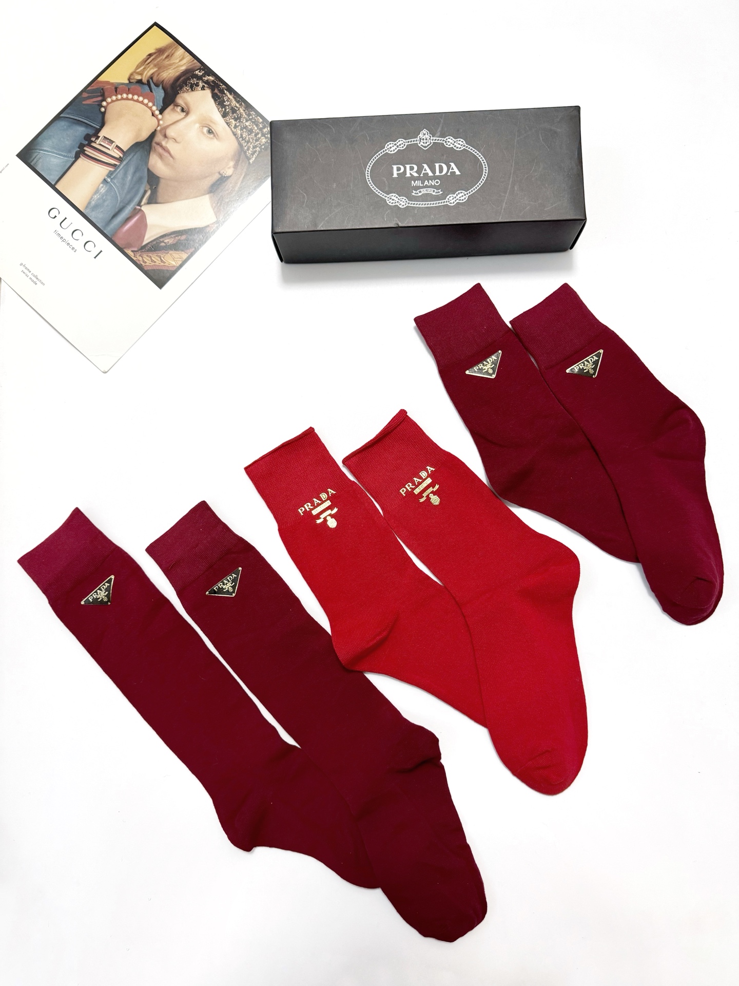 Luxury Prada Cotton Knitted Stockings Set in Classic Design with Logo – 3-Pack Box - 图片 6