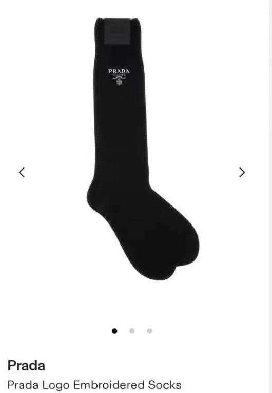 NO:297636,Packaging [one box, one pair] Prada Classic letter logo pure cotton stockings, calf socks, heavy industry decoration, personalized fashion ins hot products!  The counter is on sale and you can see the explosion!  Super high quality!  Classic is out of date!  The quality of counter purchasing agents that trendy people must be missing, and it is very easy to wear!  Recommended recommendations~~ Must-in-apple small items!  !  socks, stockings, socks, prada, prada, socks19860909配包装【一盒一双】 Prada 普拉达 经典字母logo纯棉长筒袜 小腿袜 重工装饰个性时尚 ins爆款！专柜在售ing 好看到爆炸 ！超高品质！经典不过时！潮人必不能少的专柜代购品质 ,巨好穿！推荐推荐推荐～～必入小单品！！袜子,丝袜,袜子,prada,prada,socks,accessory