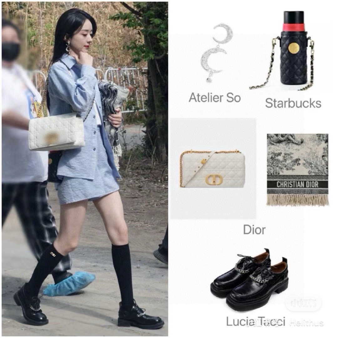  配包装
🌟【一盒一双】
🌟Miumiu 缪缪 经典字母logo纯棉长筒袜 小腿袜 
🌟重工装饰个性时尚