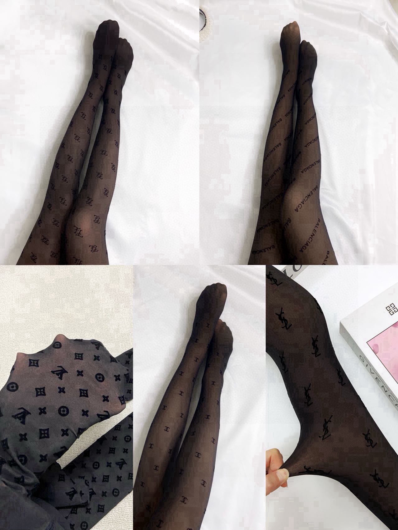  配包装
🌟【一盒一双】
🌟Balenciaga  巴黎世家 ins爆款，秋冬加厚字母植绒丝袜 连裤袜🌟