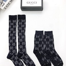 配包装🌟【一盒2 双】🌟Gucci 古奇 爆款金银丝长筒袜 中筒袜,超级火爆小腿袜。双针针织混纺金银丝材 配包装🌟【一盒2 双】🌟Gucci 古奇 爆款金银丝长筒袜 中筒袜,超级火爆小腿袜。双针针织混纺金银丝材