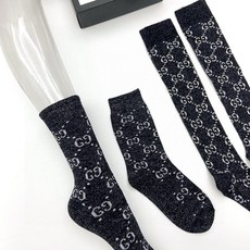 配包装🌟【一盒2 双】🌟Gucci 古奇 爆款金银丝长筒袜 中筒袜,超级火爆小腿袜。双针针织混纺金银丝材 配包装🌟【一盒2 双】🌟Gucci 古奇 爆款金银丝长筒袜 中筒袜,超级火爆小腿袜。双针针织混纺金银丝材