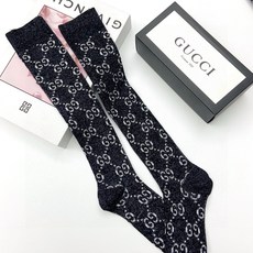 配包装🌟【一盒2 双】🌟Gucci 古奇 爆款金银丝长筒袜 中筒袜,超级火爆小腿袜。双针针织混纺金银丝材 配包装🌟【一盒2 双】🌟Gucci 古奇 爆款金银丝长筒袜 中筒袜,超级火爆小腿袜。双针针织混纺金银丝材
