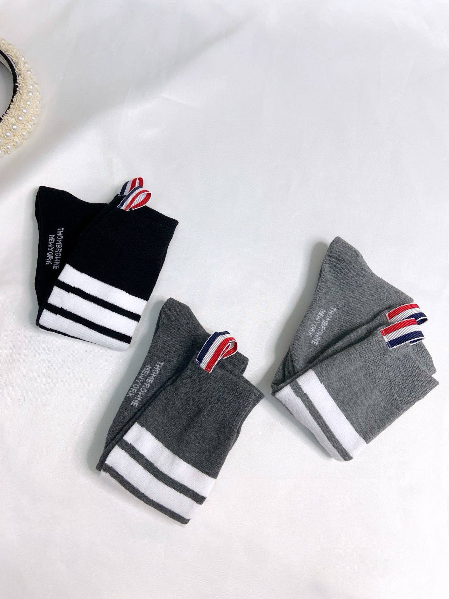 【一盒一双】🌟THOM BROWNE · 桑姆 布朗尼❗🌟超级爆款！网红长筒袜子❗原单品质！官网同步，一