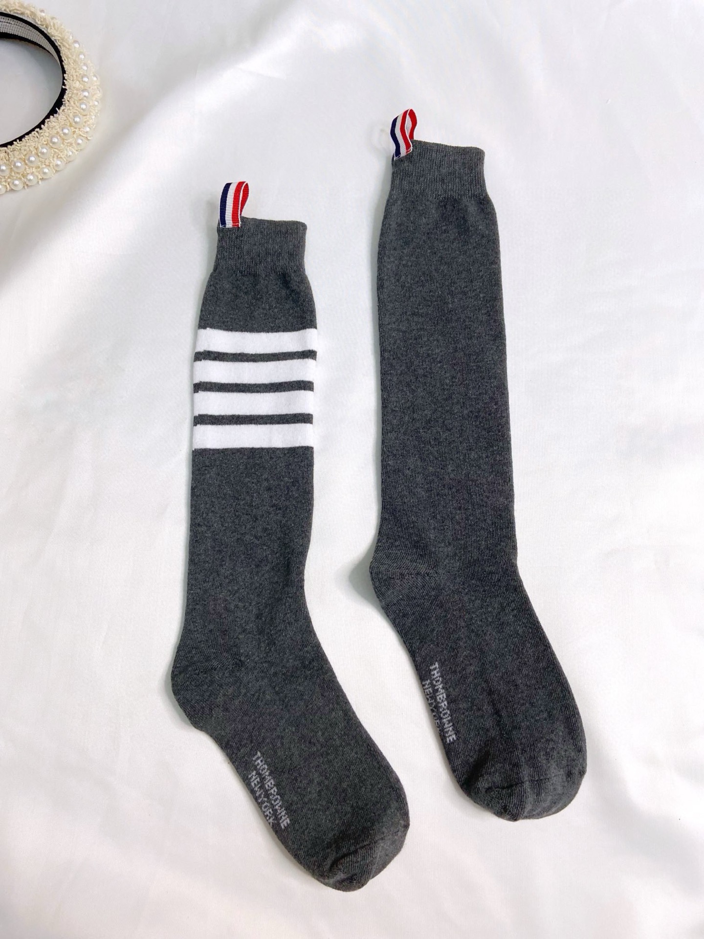 【一盒一双】🌟THOM BROWNE · 桑姆 布朗尼❗🌟超级爆款！网红长筒袜子❗原单品质！官网同步，一
