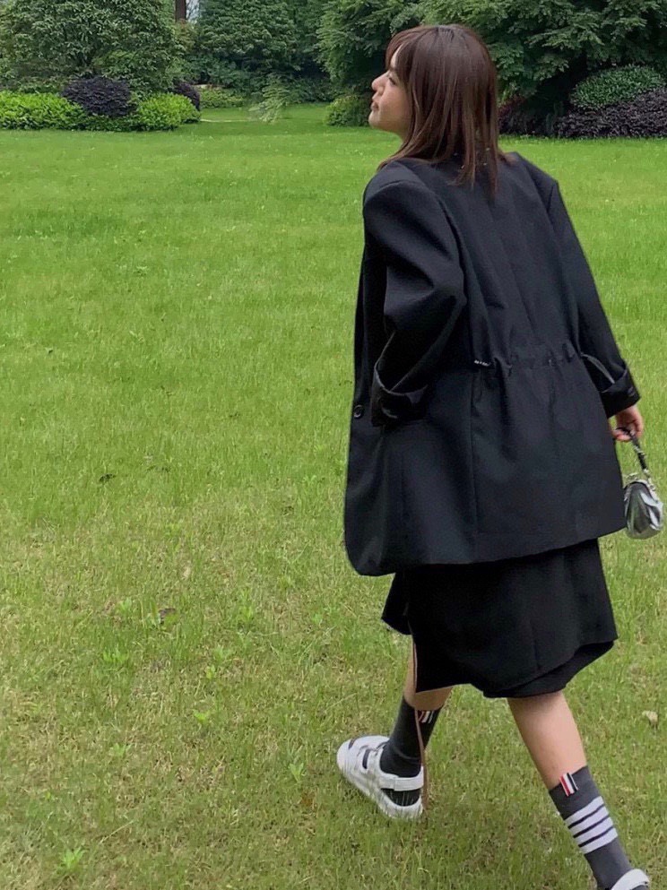 【一盒3双】🌟THOM BROWNE · 桑姆 布朗尼❗🌟超级爆款网红小腿袜子❗官网同步，一直在售的炒鸡