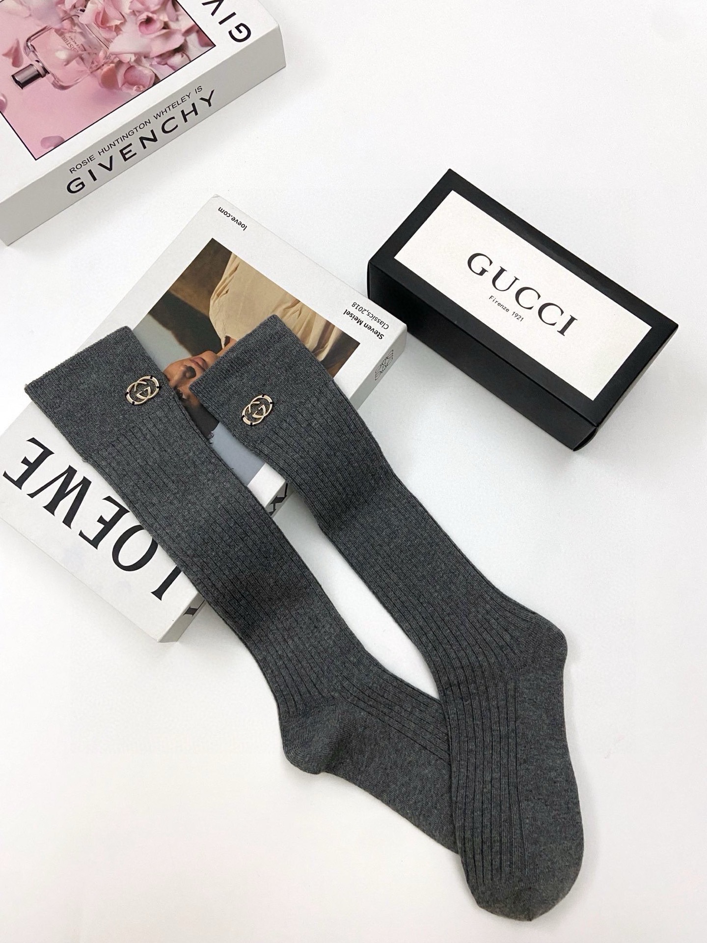 配包装🌟【一盒一双】🌟Gucci 古琦 经典字母logo纯棉长筒袜 小腿袜🌟重工装饰个性时尚🌟ins爆款