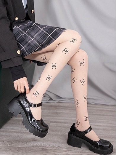 配包装【一盒一双】🌟Chanel 香奈儿 印胶字母网纱丝袜 连裤袜🌟好看到爆炸 ，欧美大牌丝袜🔥一比一高