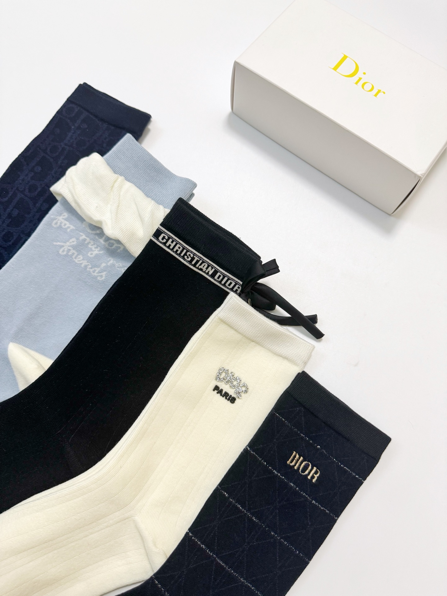 配包装🌟【一盒5 双】（蓝色系） 🌟Dior 迪奥 经典字母logo 纯棉中筒袜 ，ins超火爆空调袜，