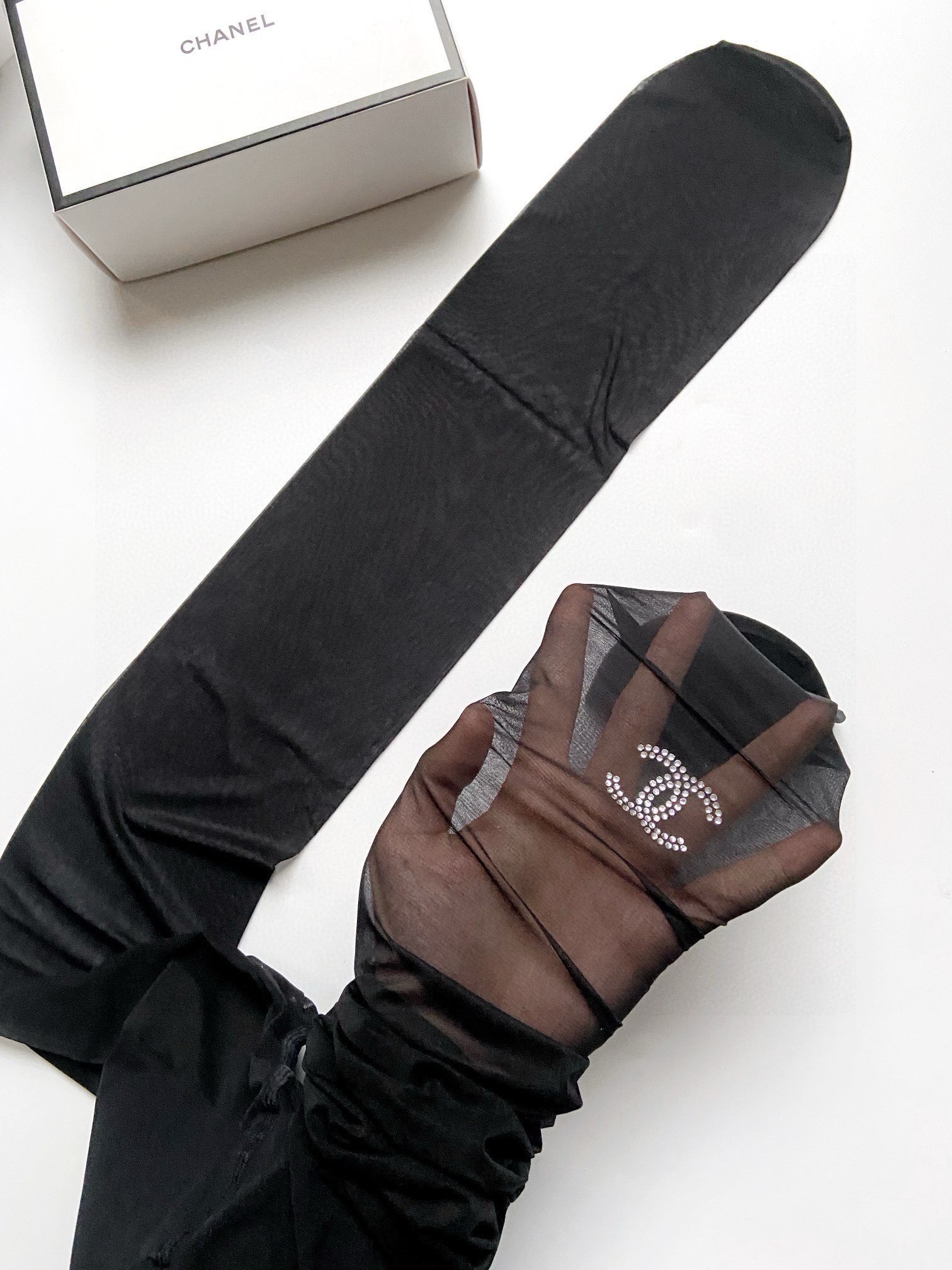 配包装🌟【一盒一双】🌟Chanel 香奈儿 爆款水钻 双C 字母 丝袜 🌟好看到爆炸 欧美大牌丝袜 连裤